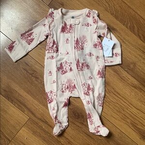 NWT Baby Gap Christmas sleeper 0-3